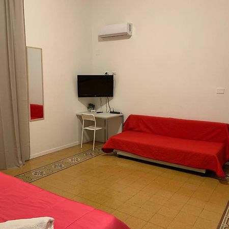 100 Passi Al Massimo Hotel Palermo Luaran gambar