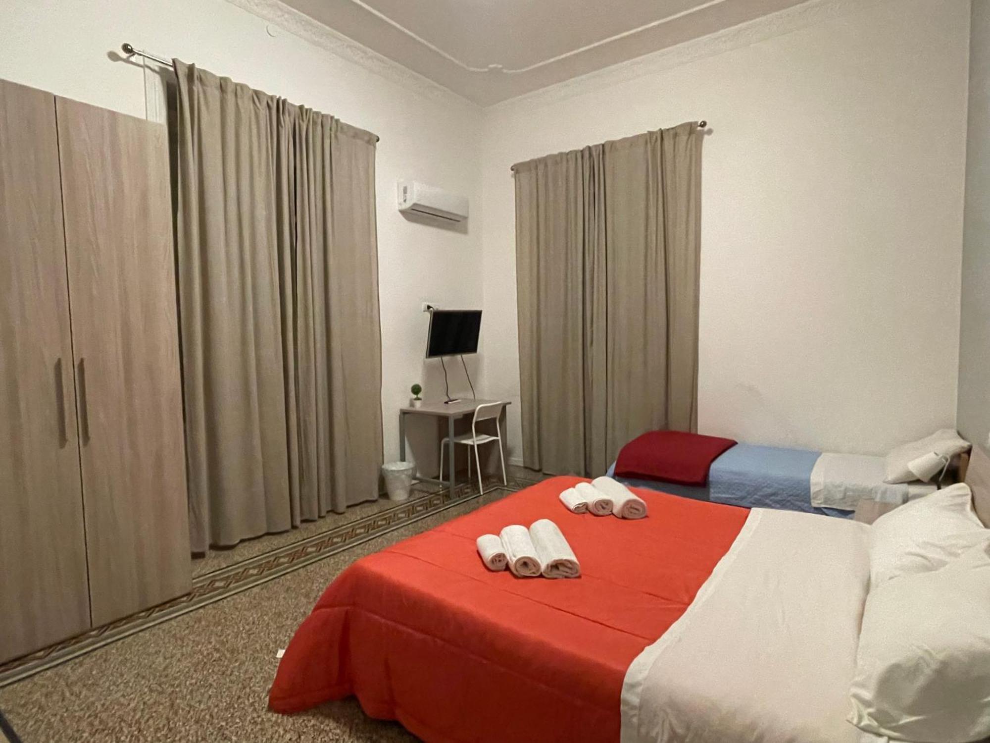 100 Passi Al Massimo Hotel Palermo Luaran gambar