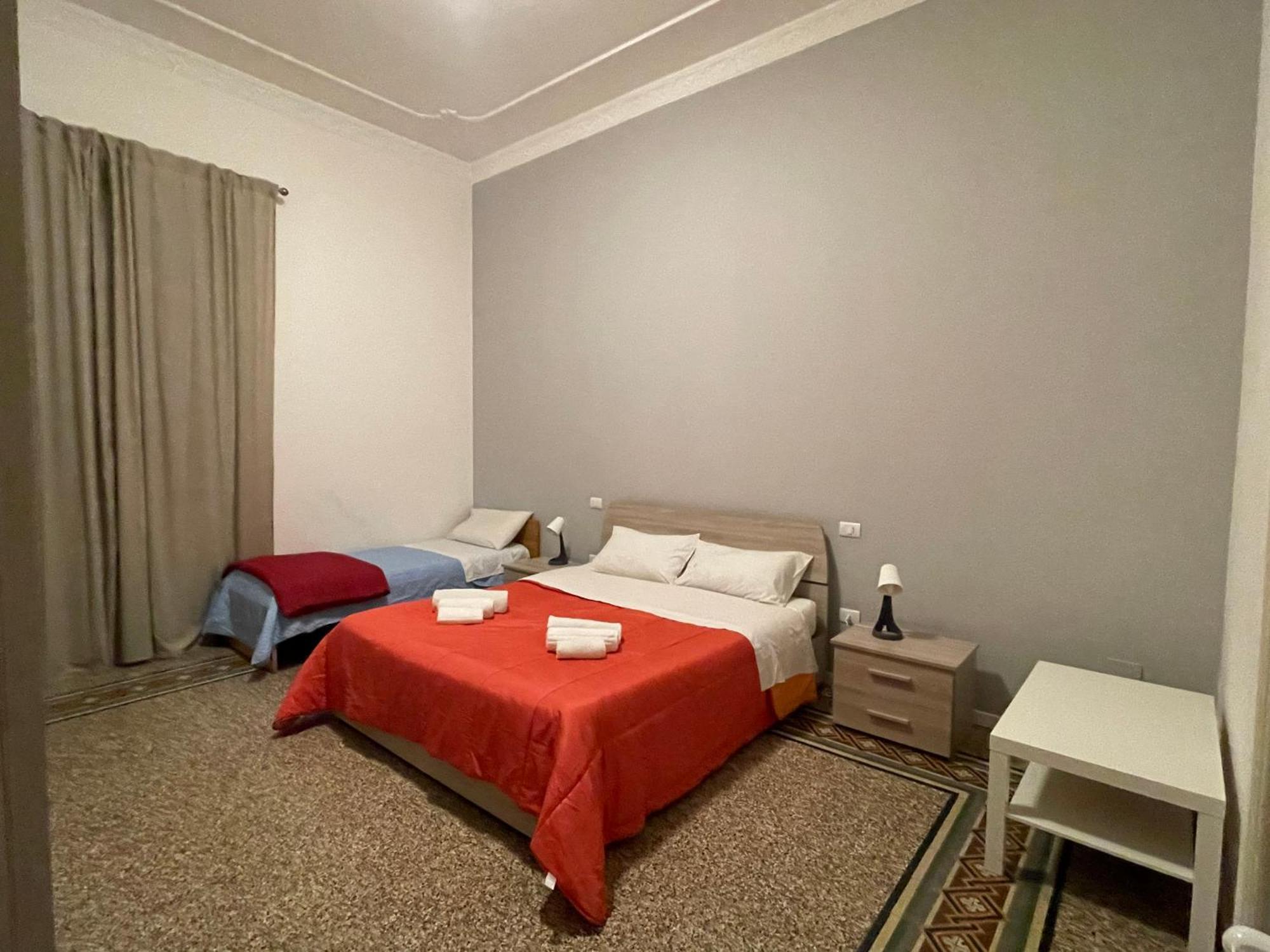 100 Passi Al Massimo Hotel Palermo Luaran gambar